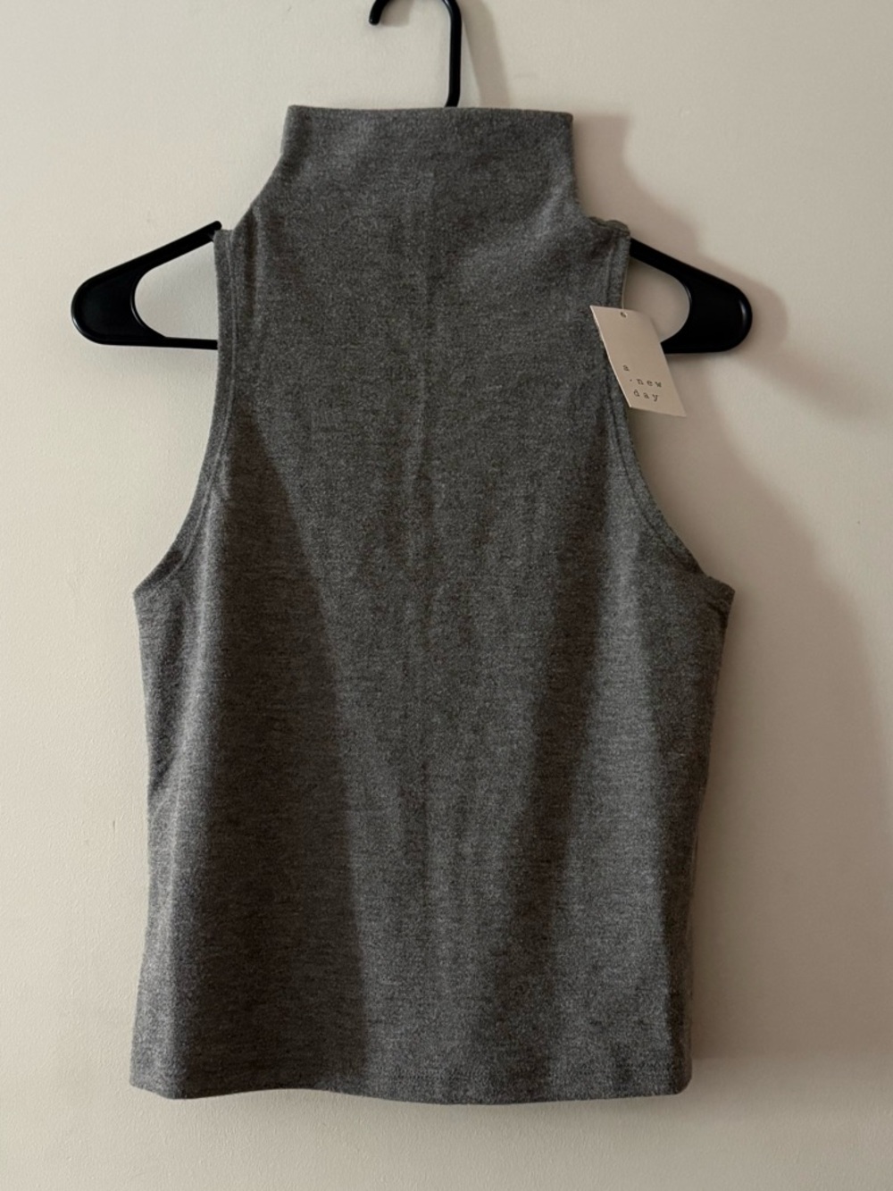 a new day gray sleeveless mock neck tank